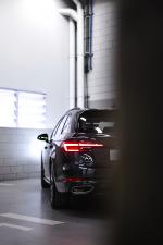 Audi A4 Avant 2.0 TFSI S-Line 2019 года (LA)